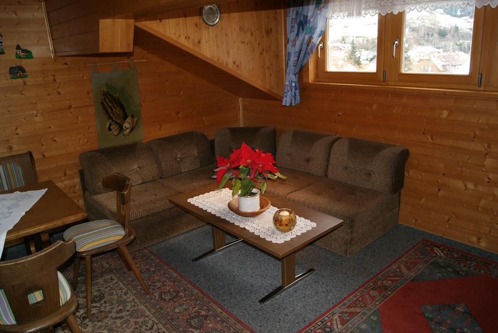 Gaestehaus Ferienwohnungen Lackner Rennweg am Katschberg Pokój zdjęcie